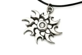 wisiorek-amulet-solarny-kauczukowa-linka
