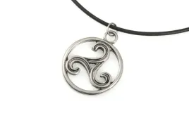 celtycka-spirala-zycia-wisiorek-amulet