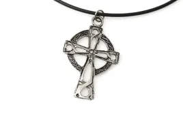 wisiorek-krzyz-celtycki-celtic-goth-ska-rock