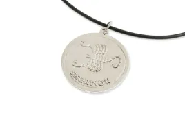 wisiorek-znak-zodiaku-skorpion-krotki