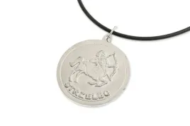brokatowy-wisiorek-strzelec-znaki-zodiaku