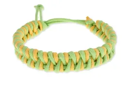 plecionka-zolto-zielona-luzny-styl-reggae