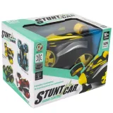 autko-zolte-akrobata-stan-nowy-bohater-brak