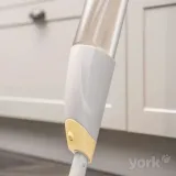 mop-plaski-ze-spryskiwaczem-cleanandspray