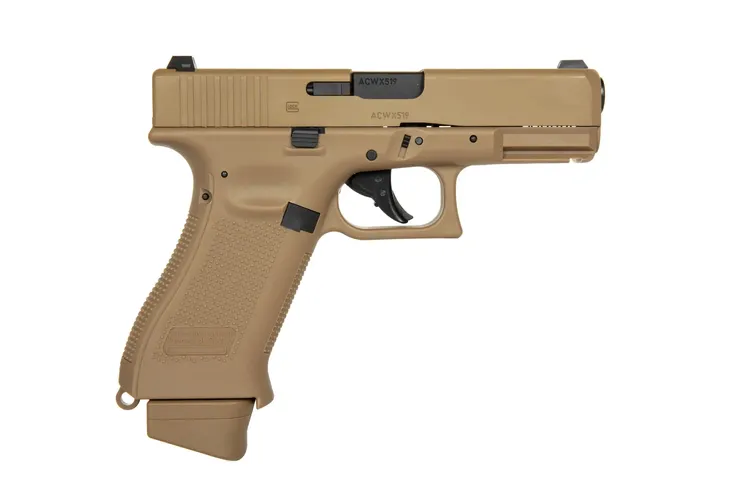 replika-pistoletu-gbb-glock-19x-co2-coyote