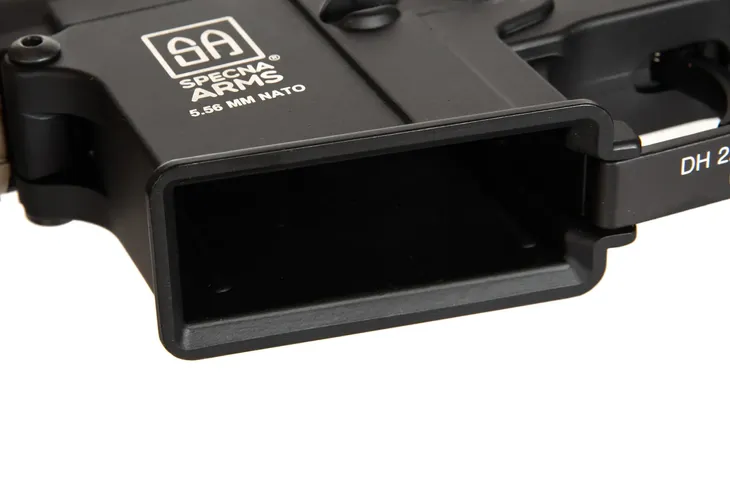 replika-karabinka-sa-b03-saectm-system-v2-half-tan-outlet