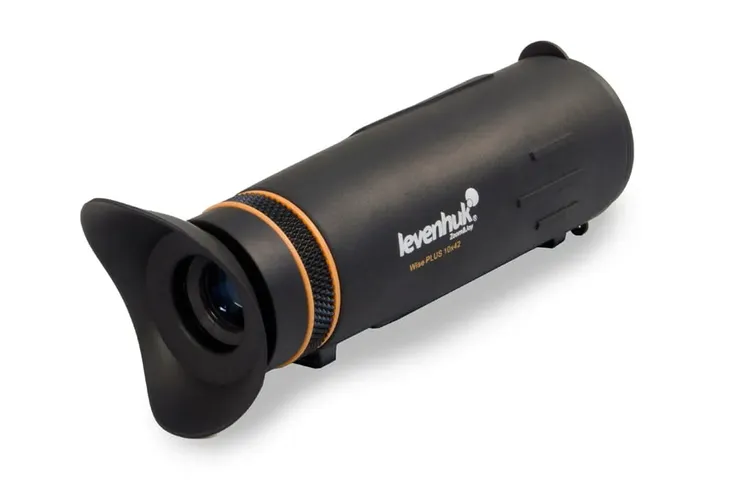 monokular-levenhuk-wise-plus-10x42-stan-nowy