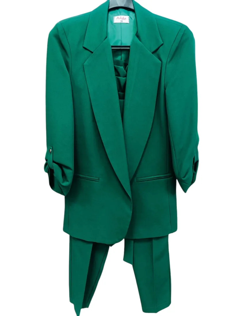 garnitur-damski-tango-46-gucci-ciemny-stan-nowy
