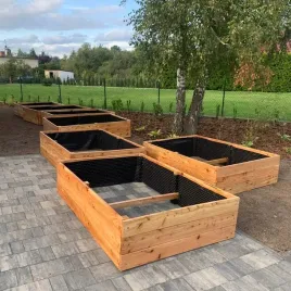 grzadka-podwyzszona-gp12-200x100x27-modrzew-sruby