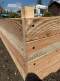 grzadka-podwyzszona-gp12mod-200x60x27-modrzew-sruby-wysokosc-mebla-1-cm