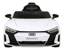 audi-rs-e-tron-gt-na-akumulator-bialy-pilot-naped-4x4-radio-mp3