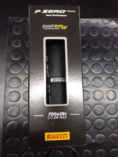 pirelli-opona-p-zero-race-26x700-typ-opony-zwijana