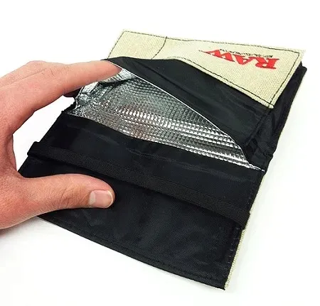 raw-pouch-etui-stan-nowy