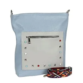 niebieska-modna-raportowka-carla-berry