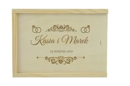 drewniane-pudelko-na-zdjecia-odbitki-21x15-grawer-