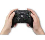 samsung-gamepad-telefonu-android-tv-nvidia-shield-zasilanie-akumulatorowe