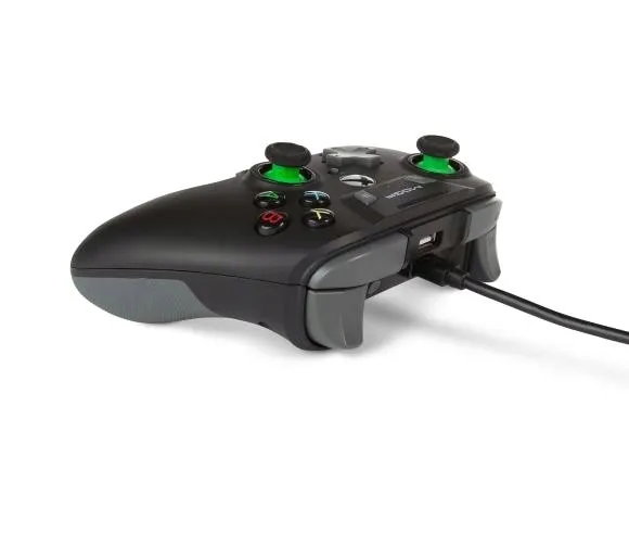 samsung-gamepad-telefonu-android-tv-nvidia-shield-zlacza-microusb
