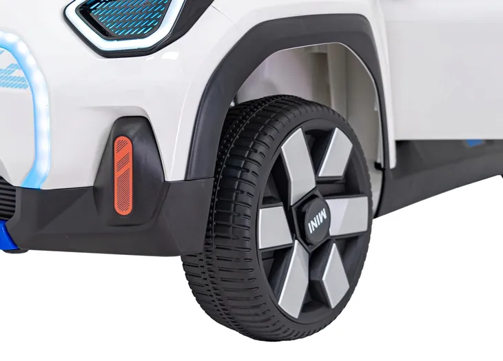 pojazd-mini-concept-aceman-bialy-crossover-zabawkowy