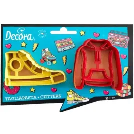 foremka-do-ciasteczek-sportowa-bluza-i-trampek-decora-2-szt
