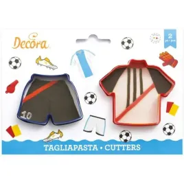 foremka-do-ciasteczek-sportowa-koszulka-i-spodenki-decora-2-szt