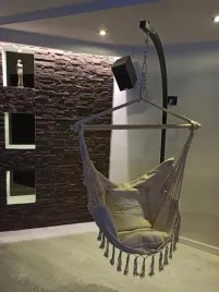 stelaz-na-fotel-brazylijski-do-pokoju-domu