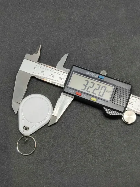 brelok-nfc-rfid-t5577-125khz-unique-programowalny-stan-nowy