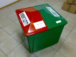 dwudzielny-pojemnik-na-sorbent-220l