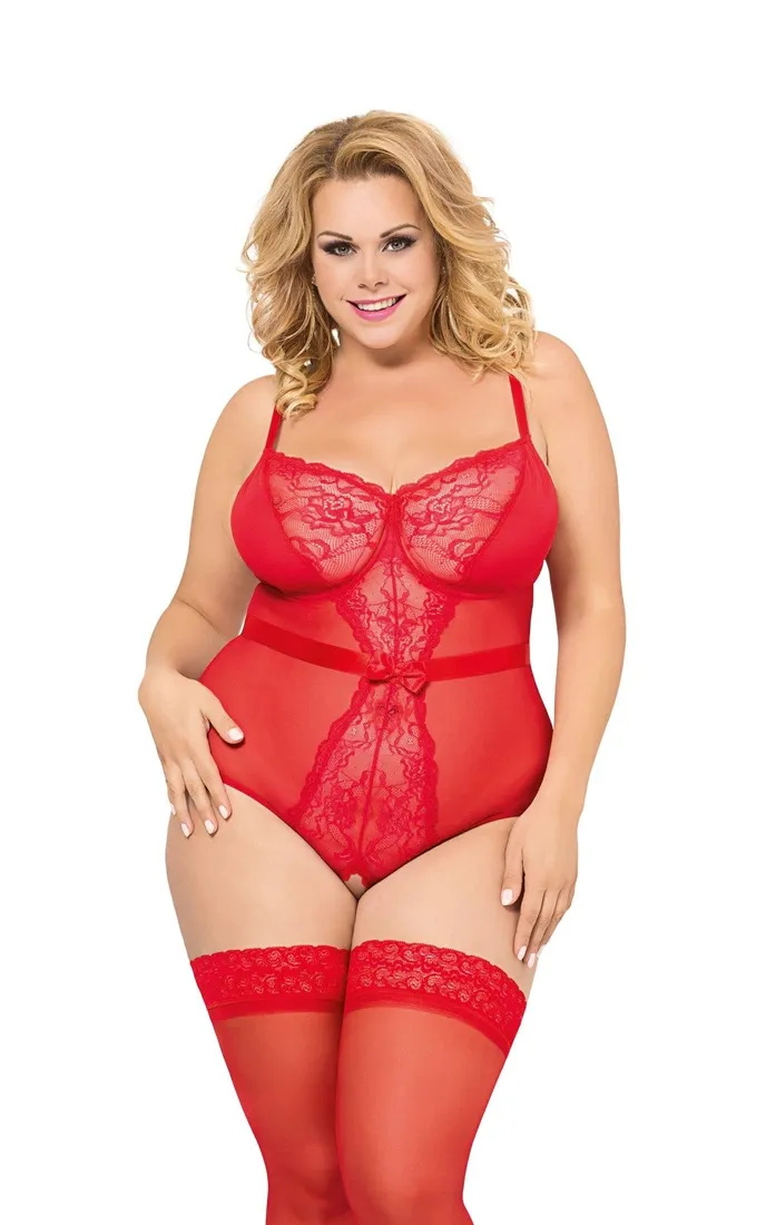 amelia-red-5xl