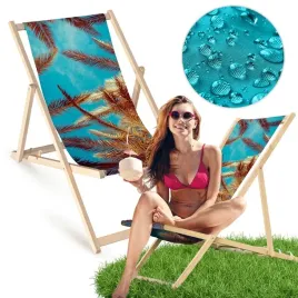 lezak-drewniany-palmy-na-tle-nieba-ogrodowy-plazowy-bukowy