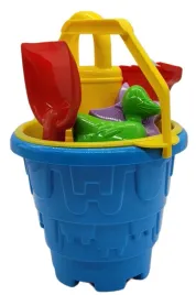 zestaw-do-piasku-wiaderko-grabki-lopatka-7-elementow-produkt-polski