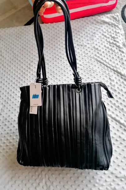 torba-czarna-waga-z-opakowaniem-0-5-kg