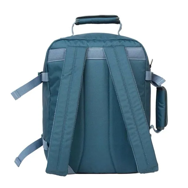 plecak-40x30x20-classic-backpack-28l-aruba-blue-cabinzero-kolekcja-turystyczna