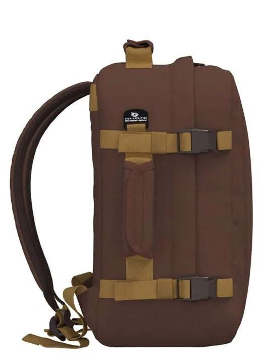 plecak-40x30x20-classic-backpack-28l-belgian-chocolate-cabinzero