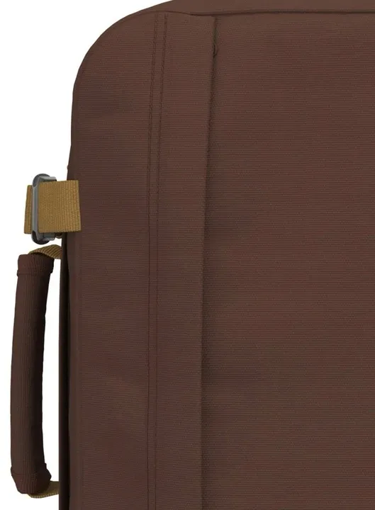 plecak-40x30x20-classic-backpack-28l-belgian-chocolate-cabinzero-stan-nowy