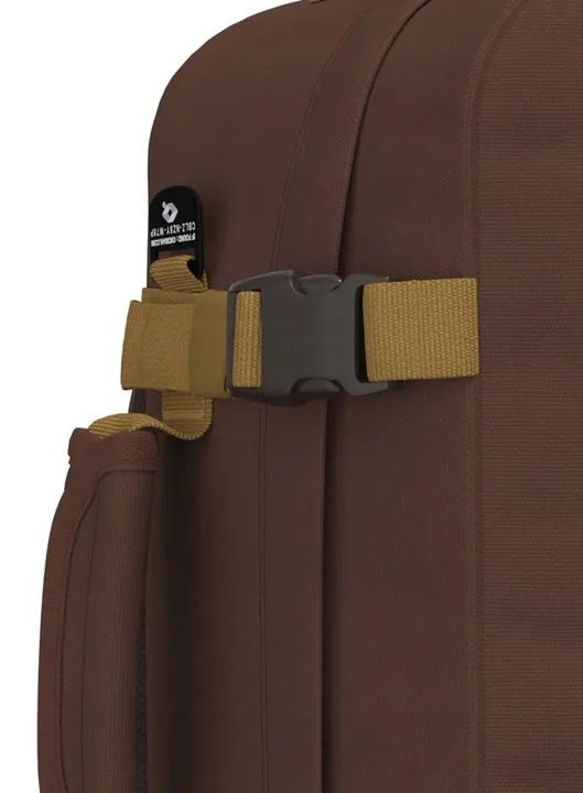 plecak-40x30x20-classic-backpack-28l-belgian-chocolate-cabinzero