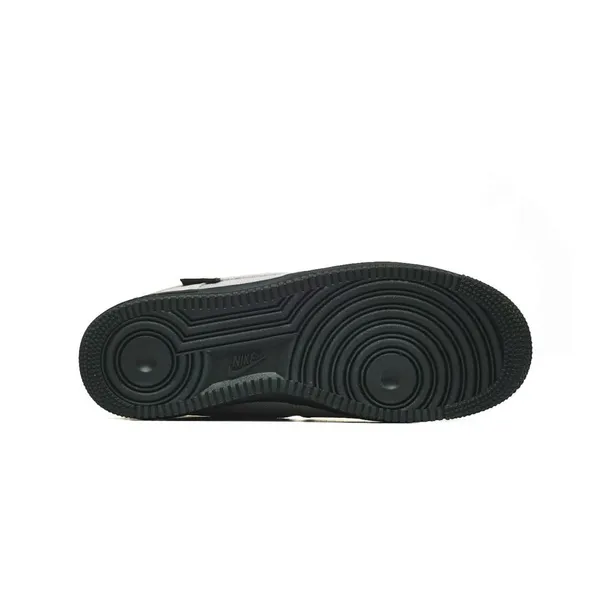 air-force-1-07-kod-producenta-hq3822001-marka-nike