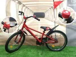rowerek-dzieciecy-dla-chlopca-20-czerwony-choragiewka-dzwonek-blotniki