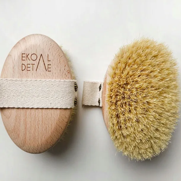 szczotka-tampico-masaz-na-sucho-na-prezent-wyjazd-do-torby-ekodetale-material-czesci-myjacej-tworzywo-naturalne
