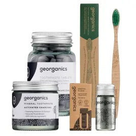 zestaw-do-higieny-jamy-ustnej-z-weglem-nic-dentystyczna-50m-georganics
