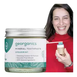 pasta-do-zebow-bez-fluoru-mietowa-mineralna-ekologiczna-60-ml-georganics