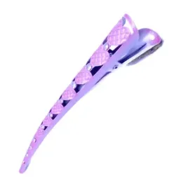 ozdobna-metalowa-spinka-z-serduszka-tukan