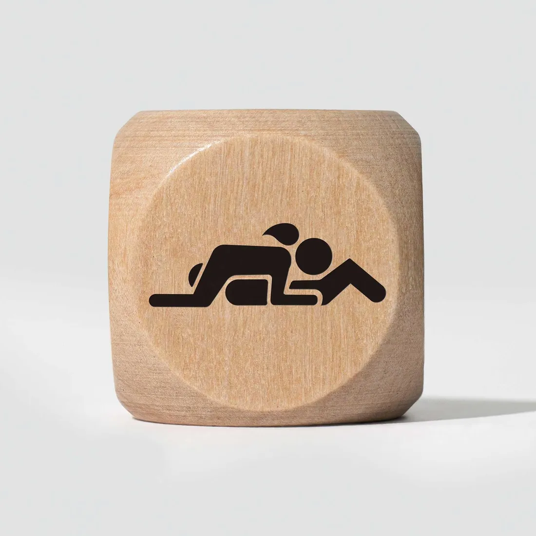 crushious-wooden-position-dice-stan-nowy