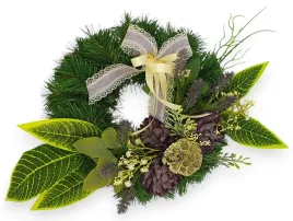 okragly-stroik-wiazanka-wianek-na-cmentarz-dekoracja-pod-znicz