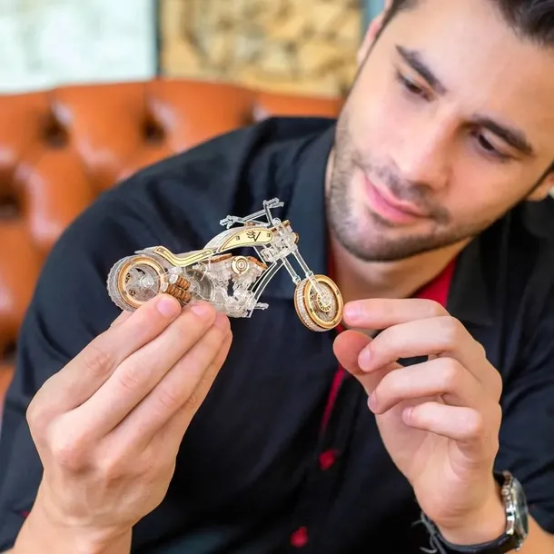 veter-models-puzzle-3d-motocykl-chopper-v-1-marka-robotime-stan-nowy