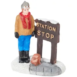 figurka-swiateczna-pan-przy-tabliczce-station-stop