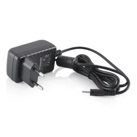 zasilacz-sieciowy-do-tabletu-koncowka-zasilania-typu-szpilka-5v-25a