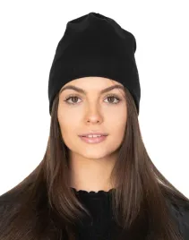 cienka-czapka-sportowa-damska-rennox-5000-czarna