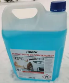 plyn-do-spryskiwaczy-zimowy-5l-22-niebietanol
