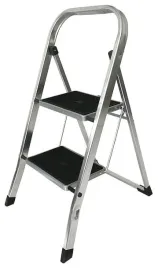 drabina-aluminiowa-mocna-do-domu-biura-sklepu