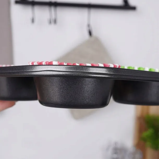 forma-do-muffinek-z-papilotkami-13-el-stan-nowy-marka-orion